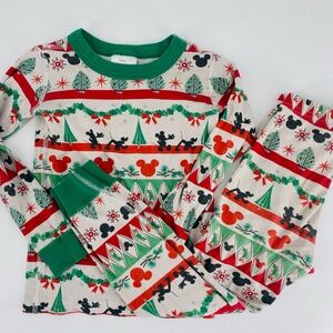 Pre-Owned Disney holiday Mickey Mouse Hanna Andersson Long John Pajamas Size 5T